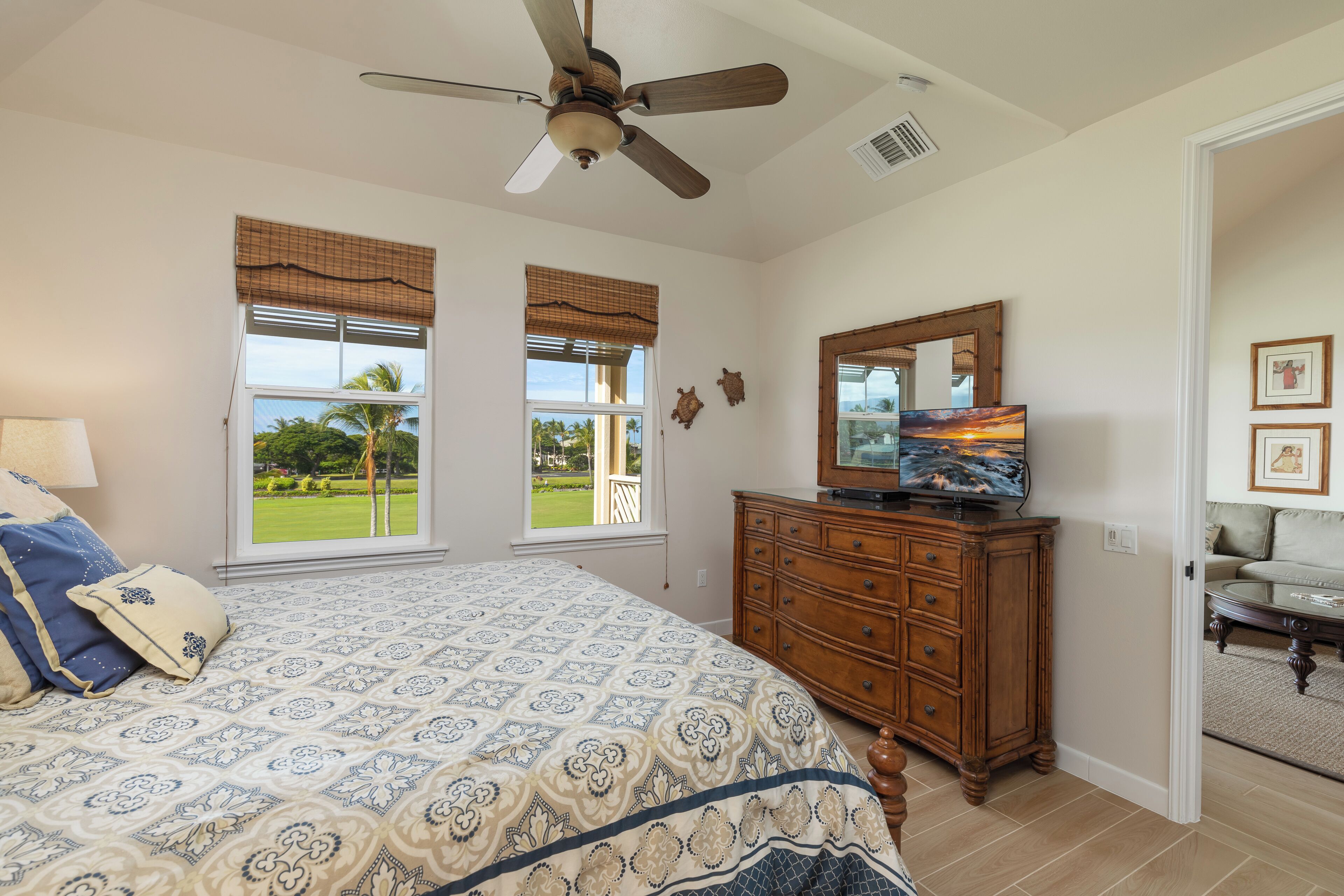 Internet, bed sheets