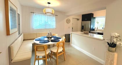 4 bed • 2 Parking w/ Free Charging + Guest • Gated Community • 2.5 baths