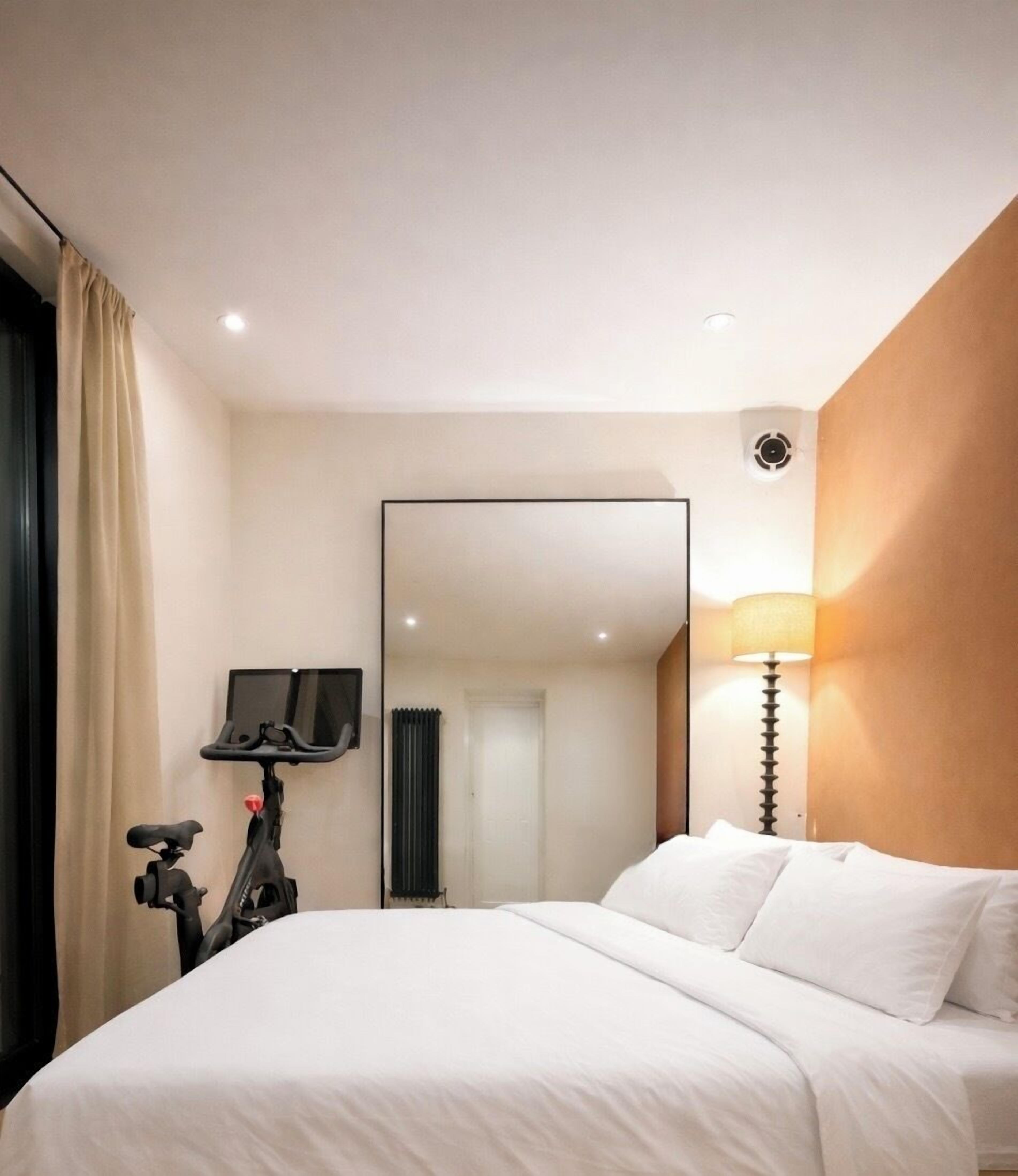 Strykejern/-brett, wi-fi og sengetøy