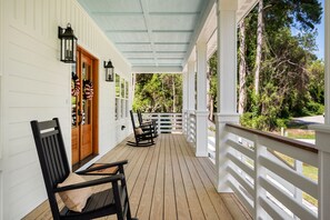 Terrace/patio - Discover this stunning award-winning luxury 4br & 3.5 bath home in the OBX (Powells Point)