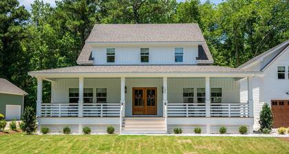 Discover this stunning award-winning luxury 4br & 3.5 bath home in the OBX