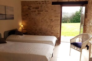 WiFi, bed sheets - Gîte "Le Mas" with Pool – Charm and Nature in the Heart of Périgord (Corgnac-sur-l'Isle)