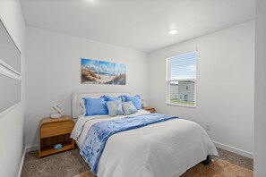 2 chambres, fer et planche à repasser, Wi-Fi gratuit, draps fournis