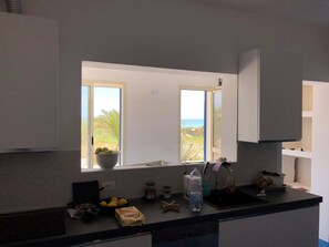 Four, plaque de cuisson, lave-vaisselle