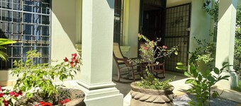 Beautiful bedroom shared house in charming León awaits you