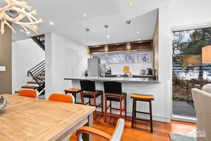 Dining - 4BR Luxury Ski Lodge | 3-Min Walk to Alyeska Lifts | Fireplace + Game Lounge (Girdwood)