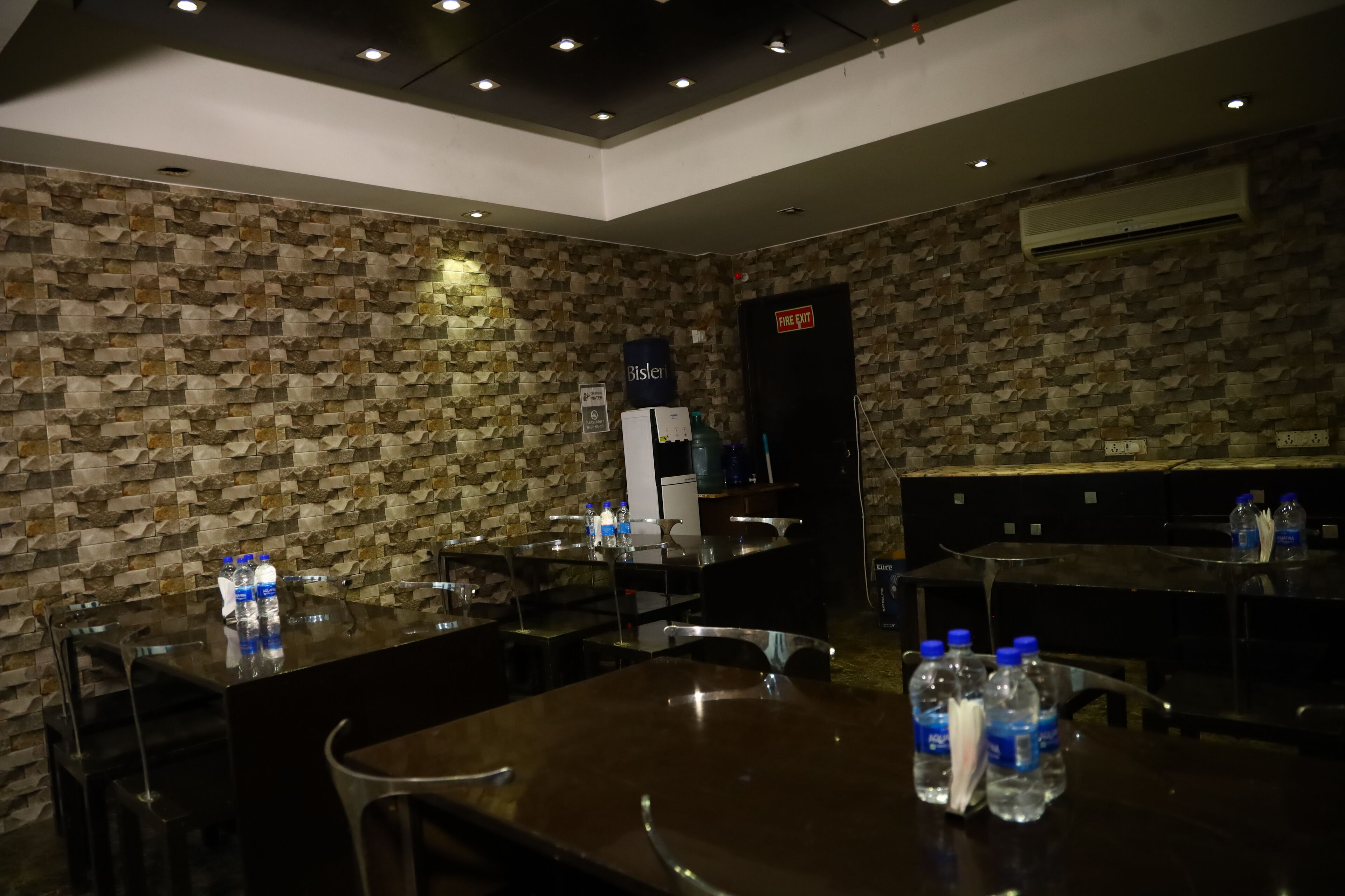 Daily buffet breakfast (INR 200 per person)