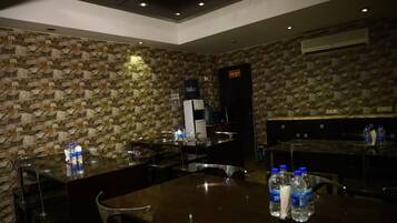 Daily buffet breakfast (INR 200 per person)