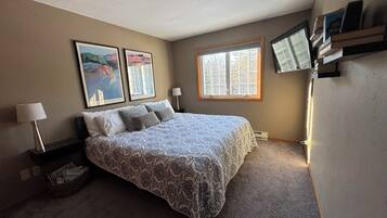 1 bedroom, desk, iron/ironing board, free WiFi