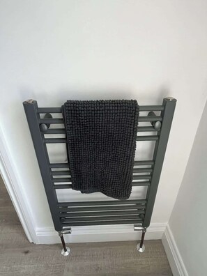 Miscellaneous - 1st Floor 1 Bed Studio (Weston-Super-Mare)