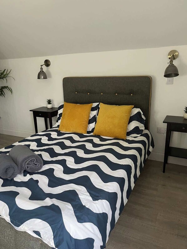 Fer et planche à repasser, Wi-Fi, draps fournis