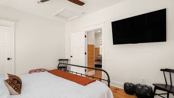 1 多间卧室、办公桌、熨斗/熨衣板、免费 WiFi