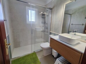 Hair dryer - Villa Adel: Oasis de paz con piscina climatizada (Playa Blanca)