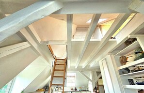 Interior - Sunny half-timbered apartment / Quiet and close to the center! (Berlin)