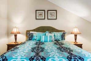 2 bedrooms, iron/ironing board, WiFi, bed sheets - New Reunion Resort Poolside Panorama Villa (Kissimmee)