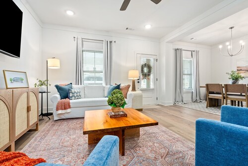 NEW Tigers Shadow Town Home in Auburn!