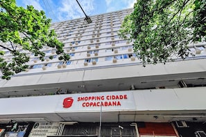 Tech - Incredible view of Cristo Redentor (Rio de Janeiro)