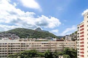 Apartment | View from room - Incredible view of Cristo Redentor (Rio de Janeiro)
