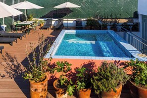 Pool - HOM Tonala - Bright 1 BR Apartment with Pool in Mexico City (Mexico City)