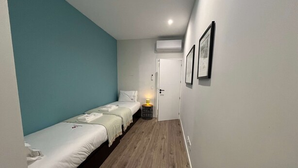 Unclassified image, 1 of 24, button - Family 2BR Ground Floor w AC Parking (Lisbon)