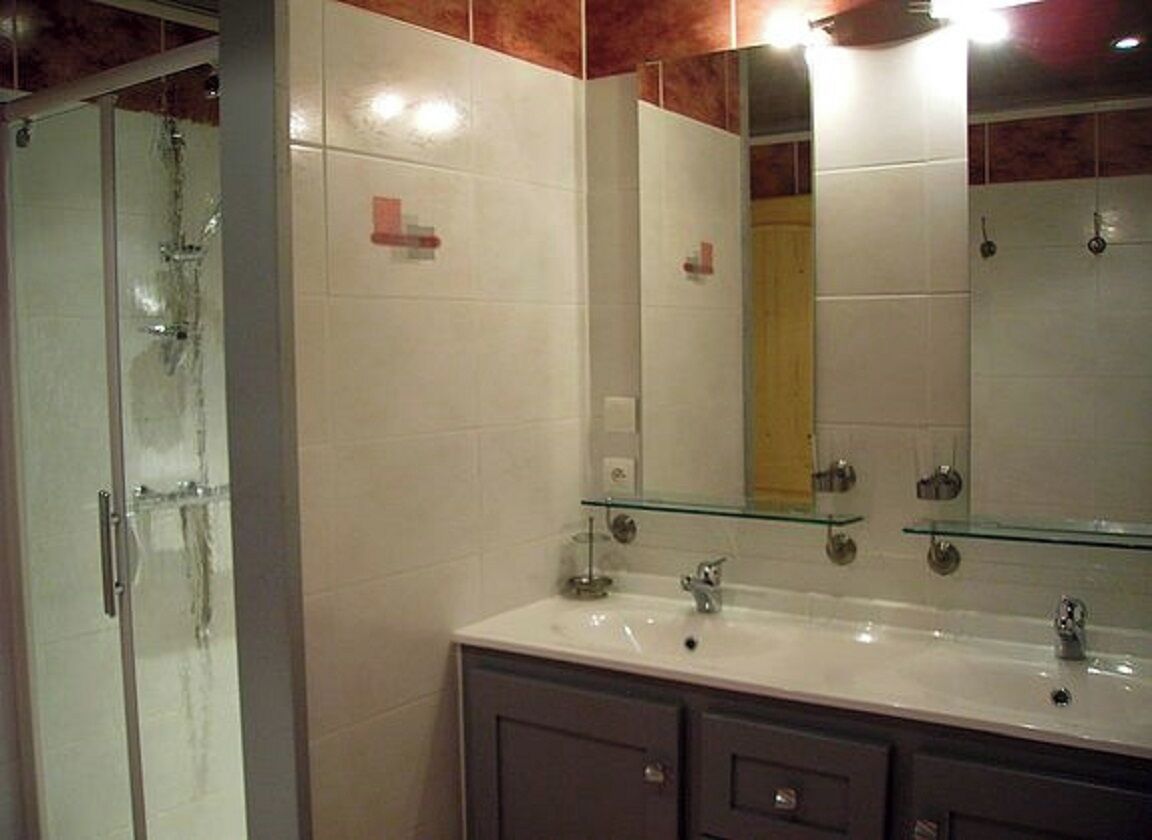 Shower, hair dryer