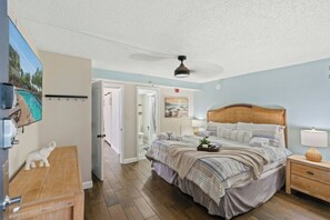 1 quarto, Wi-Fi de cortesia, roupa de cama