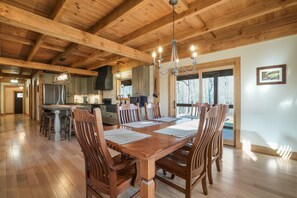 Dining - Brawny Woods | Hocking Hills, Hot Tub, Fireplace (South Bloomingville)