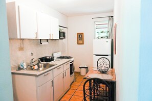 Microwave, oven, stovetop