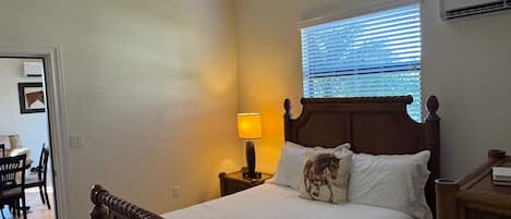 1 habitación, wifi y ropa de cama