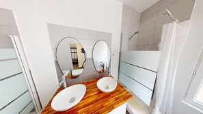 Towels, soap, toilet paper