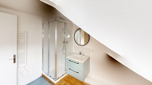 Towels, soap, toilet paper