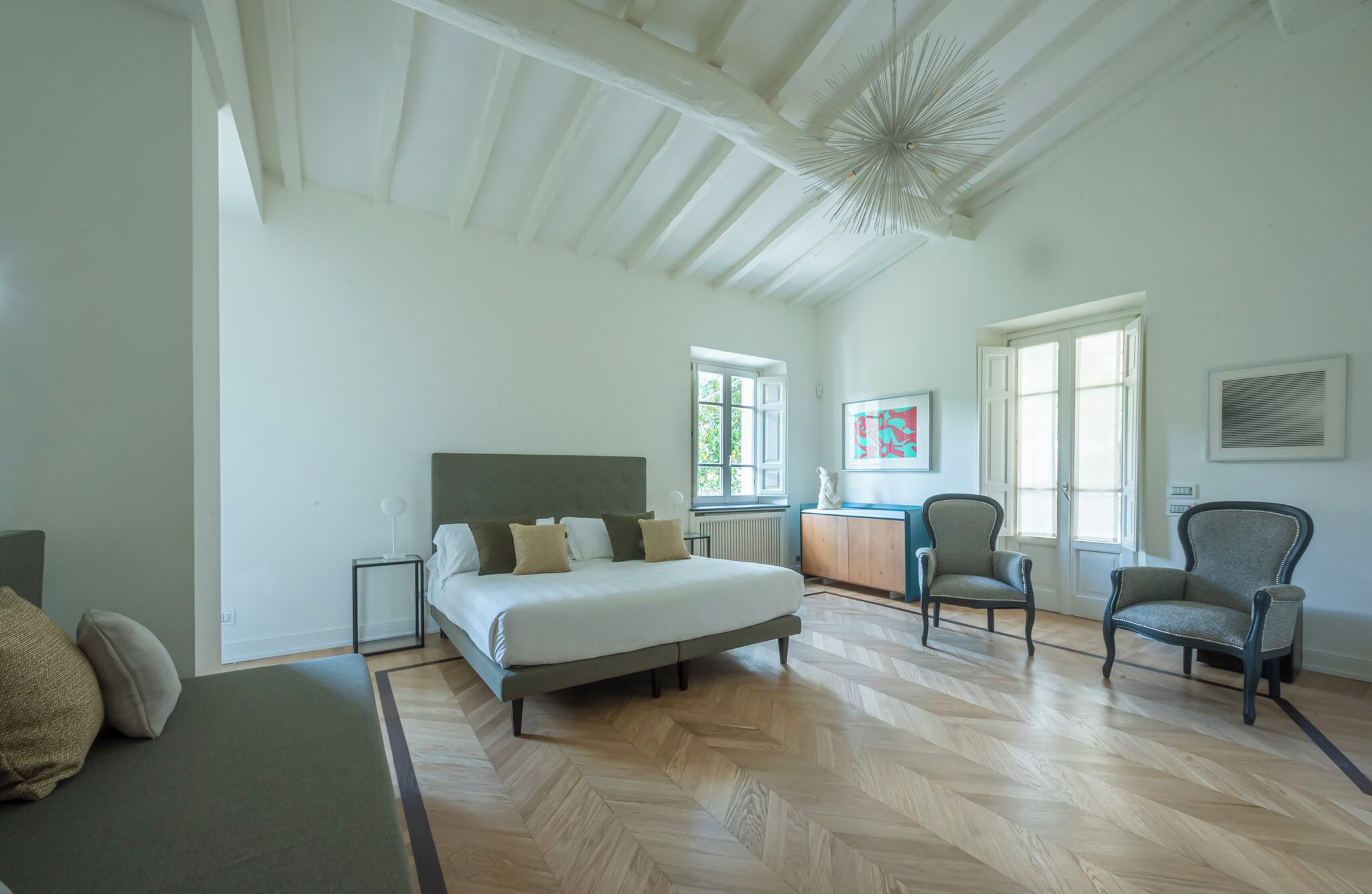 2 chambres, fer et planche à repasser, Wi-Fi, draps fournis
