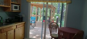 Interior - Your Hidden Garden Bed and Breakfast (Winnsboro)