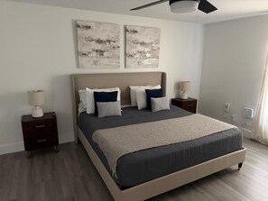 4 soverom, wi-fi (inkludert) og sengetøy