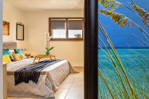 4 chambres, bureau, fer et planche à repasser, lit parapluie