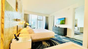 2 chambres, fer et planche à repasser, lit parapluie, Wi-Fi gratuit