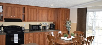 Brilliant 3-bedroom house with AC in charming Cadiz