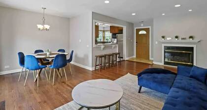 Spacious Des Plaines Home - Near Airport, Casino & Arena