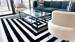 Living area - Penthouse w/Pool+Rooftop Terrace in Midtown Atlanta (Atlanta)