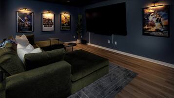 Smart TV, fireplace, offices