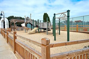 Children’s area - Dog Daze of Summer | Pool, Dog Friendly, Soundside (Corolla)