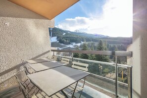 Outdoor dining - Les Aloubiers - Proche pistes - Balcons (Villard-de-Lans)