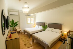 1 habitación, tabla de planchar con plancha y wifi 