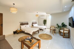 1 bedroom, iron/ironing board, WiFi - jirainn cozy studio (cairo)