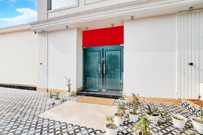 独立别墅 | 前台