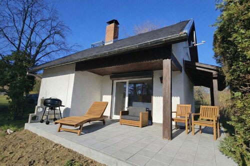 Vacation home in the Ore Mountains with a large property - ideal for hikers and families