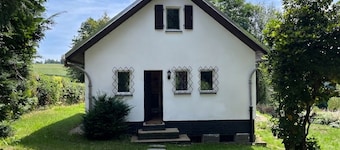Vacation home in the Ore Mountains with a large property - ideal for hikers and families