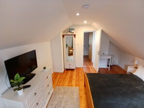 2 chambres, Wi-Fi gratuit, draps fournis