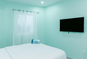 Iron/ironing board, Internet, bed sheets - Beach Vibe Villa-3 in Long Bay Hills (Long Bay Hills)