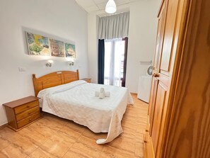 1 chambre, Wi-Fi, draps fournis